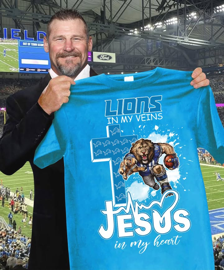 Detroit Lions In My Veins Jesus In My Heart T-Shirt Lions Merch Best Gift For Football Fans