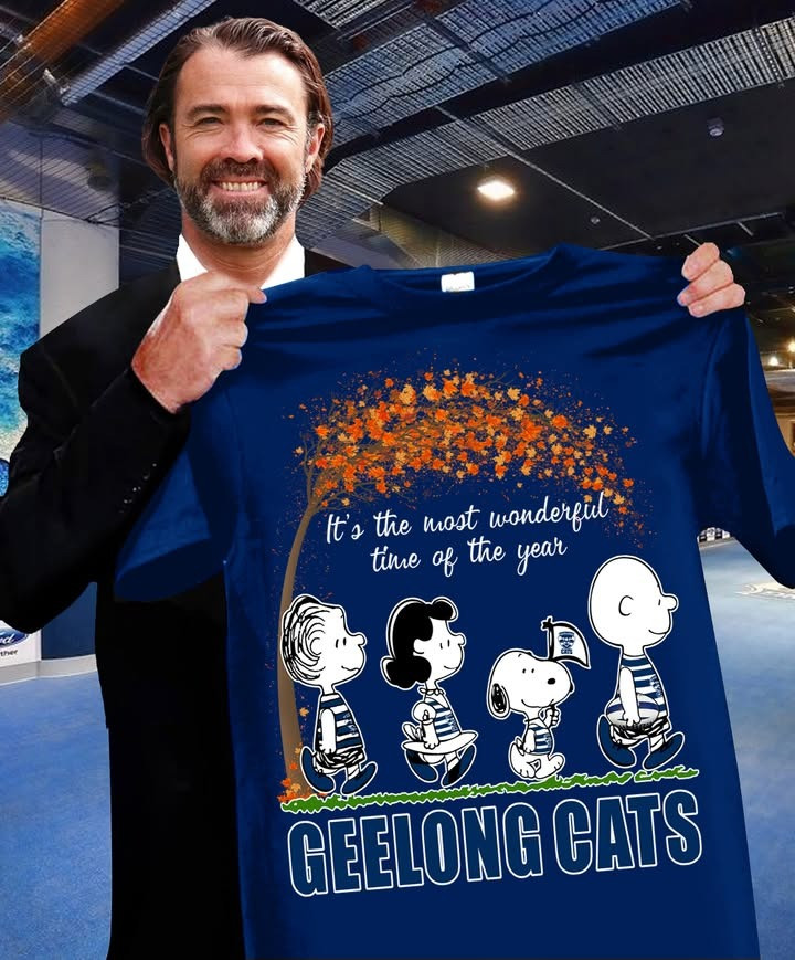 Geelong Cats Peanuts It's The Most Wonderful Time Of The Year Shirt Autumn Themed Fan Gifts