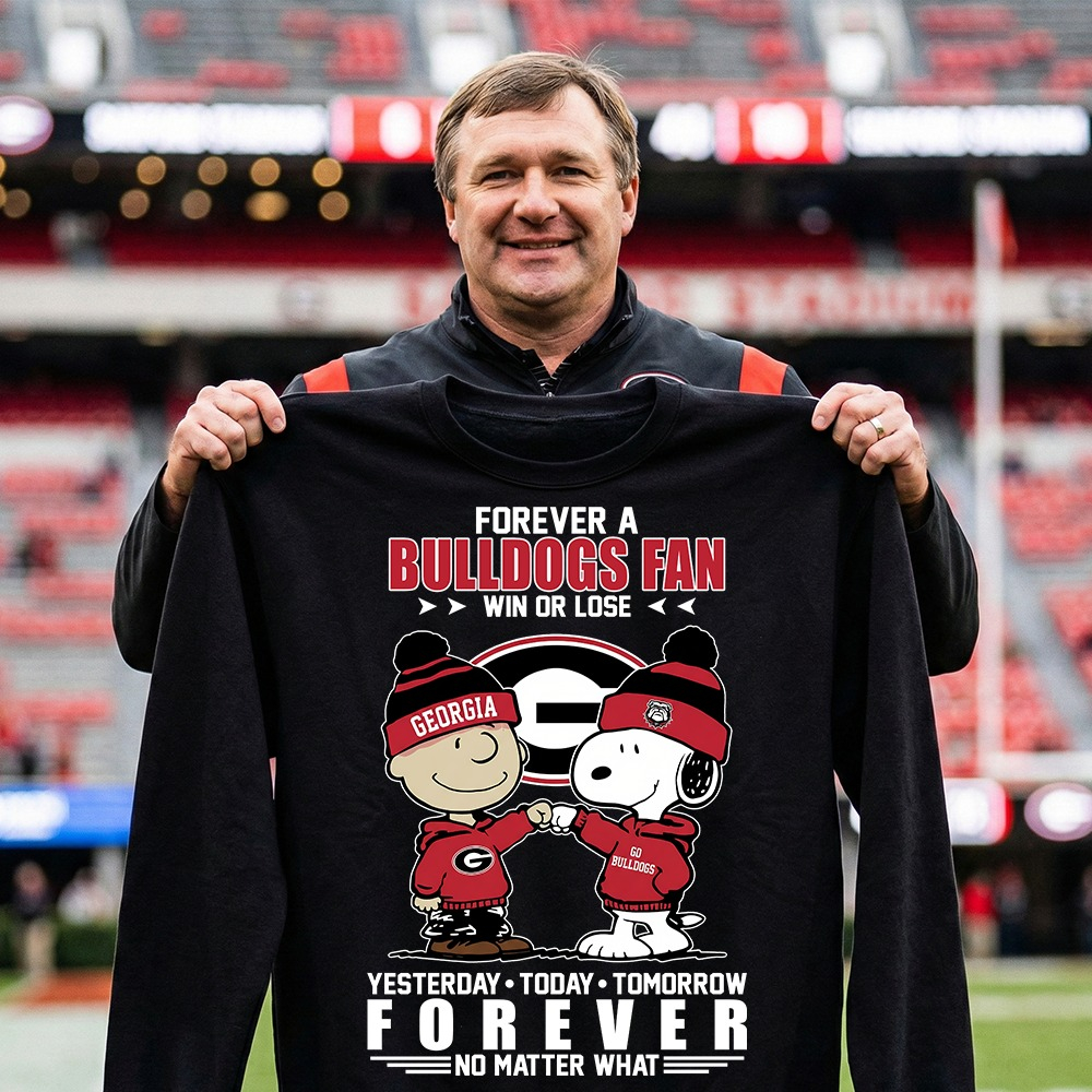 Georgia Bulldogs Football Sweatshirt Forever A Bulldogs Fan Win Or Lose Best Gift For Football Fans