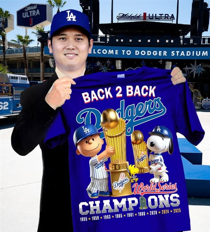 Los Angeles Dodgers Peanuts Back To Back Champions T-Shirt LA Dodgers Merch Best Gift For Baseball Fans