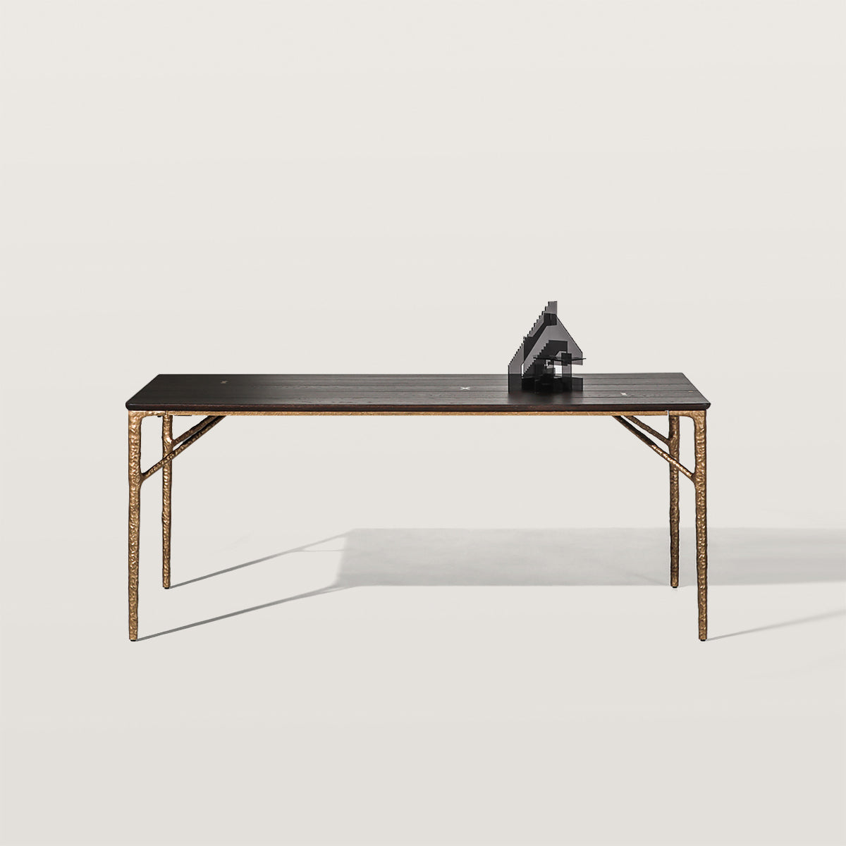 Simple Dining Table And Bench with Cast Iron Gold Legs