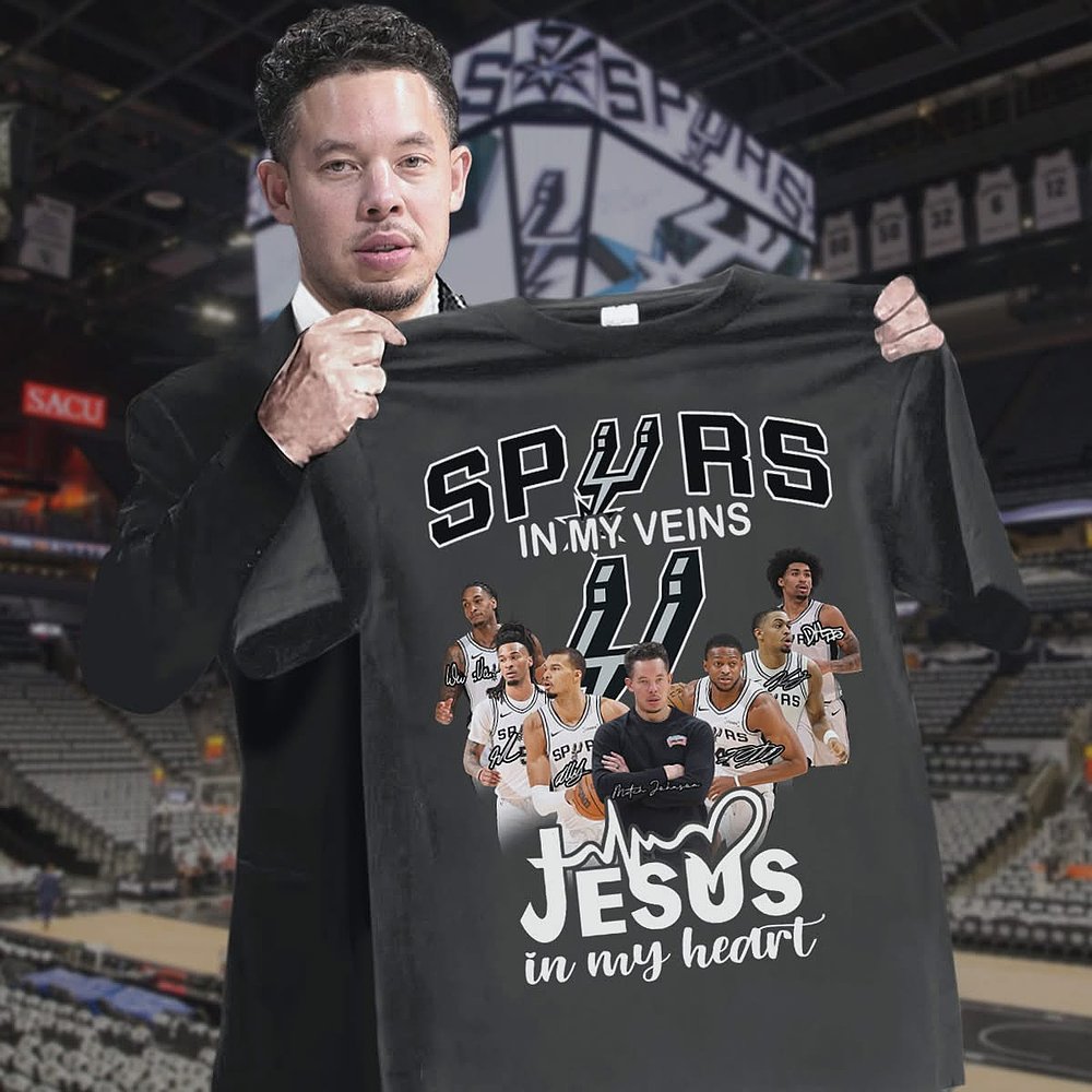 Spurs In My Veins Jesus In My Hear T-Shirt