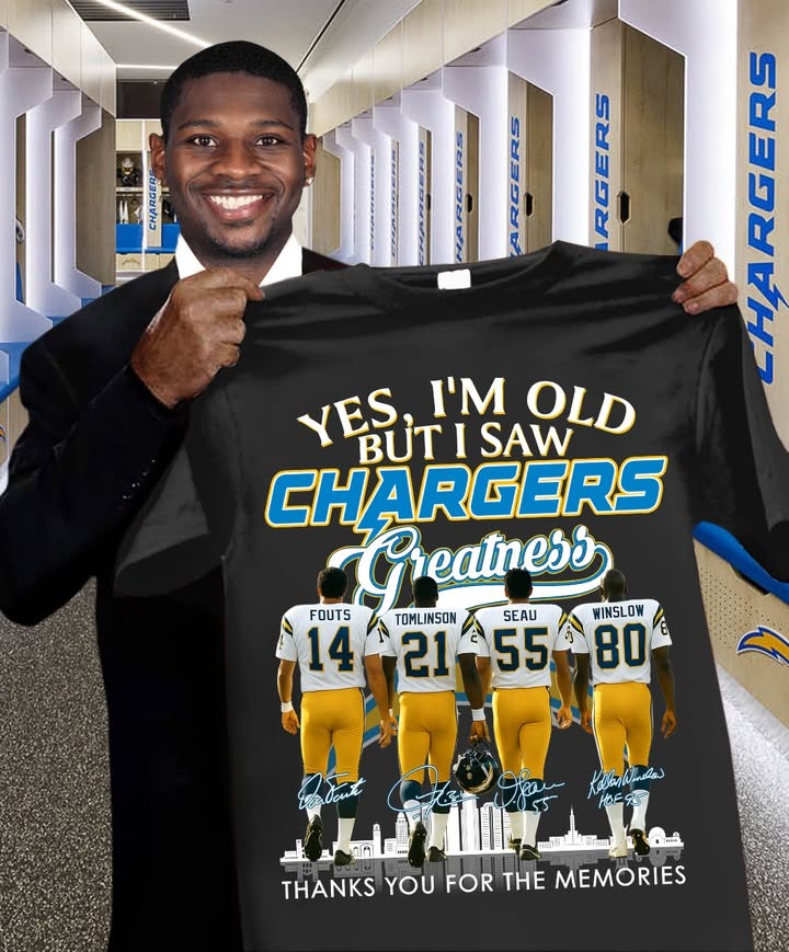 Yes Im Old But I Saw Chargers Greatness T-Shirt NFL Football Thank You For The Memories Best Gift For Fans